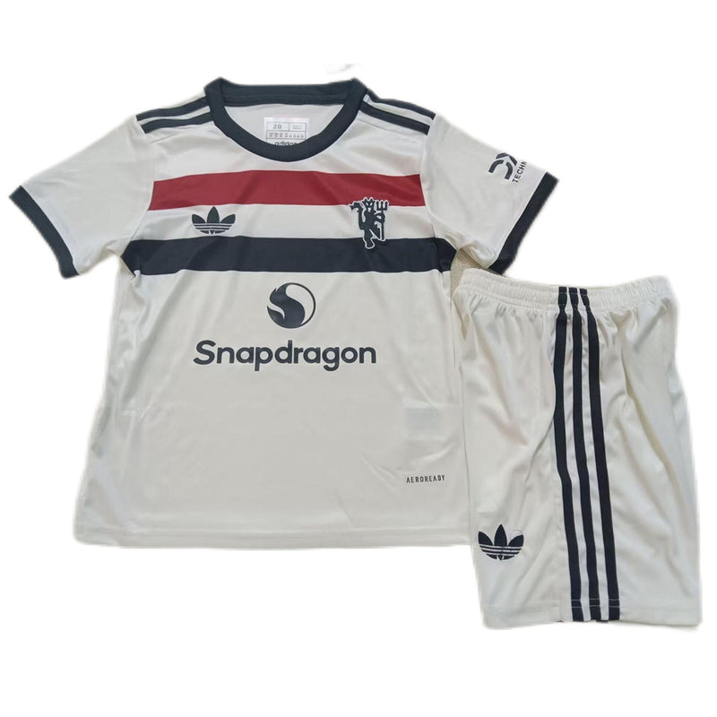 Kit Infantil Manchester United Third 2024/2025