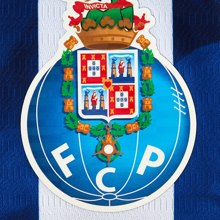 Kit Infantil FC Porto Principal 2024/2025 + 5 PRENDAS HOJE! 🎁