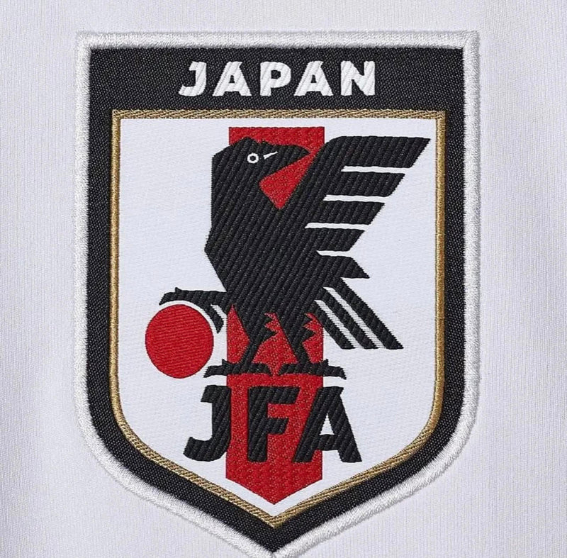 Camisa Japão 2022/23 Edição Especial Zoro Três Espadas - Torcedor Masculino - Branca